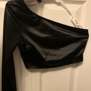 One sleeve silk shirt